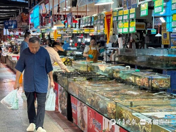 老钱庄 休渔期青岛市民餐桌不缺海鲜，7月多品类价格下降